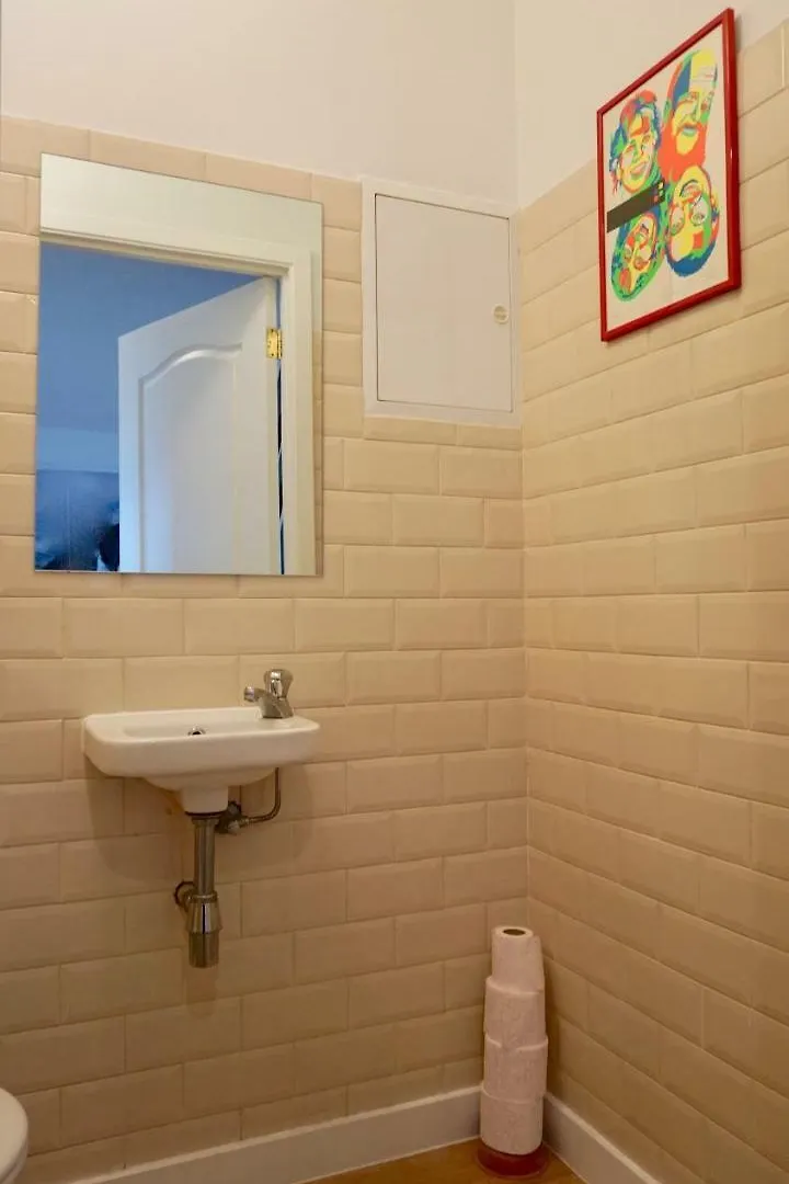 Unit 8 - Charming Loft Apt. Near Avenue Louise Free Parking Brussels